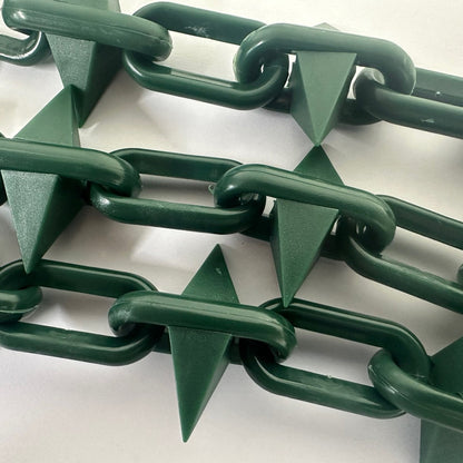 Dark Green Plastic Diamond Spike Chain (by the Metre)